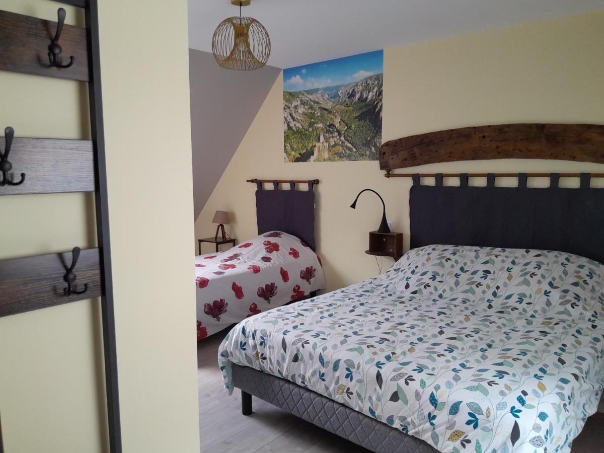 Chambre D'Hotes Le Cascadou Banassac Bagian luar foto